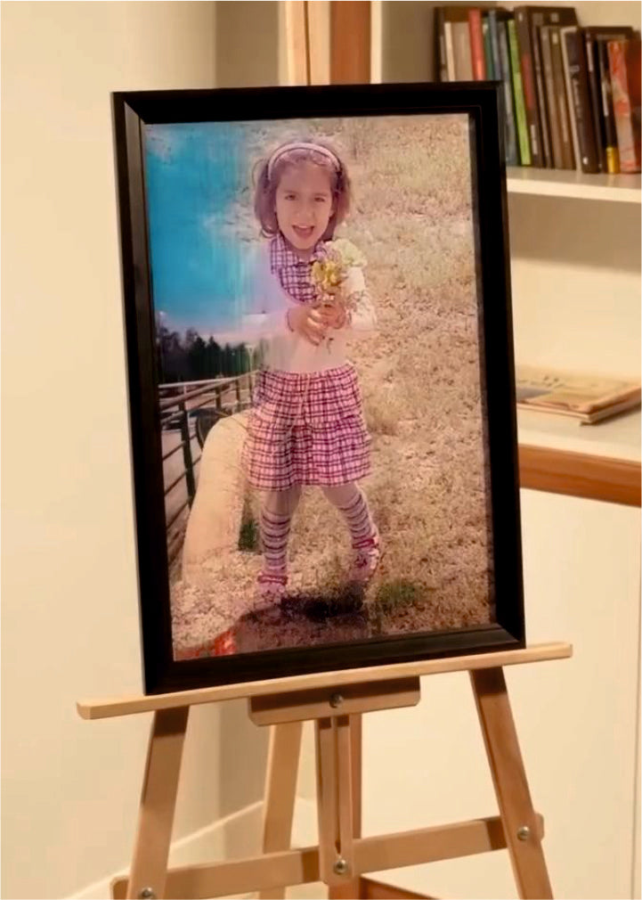 3D Lenticular Changing Picture Frame – Two Photos One Gift