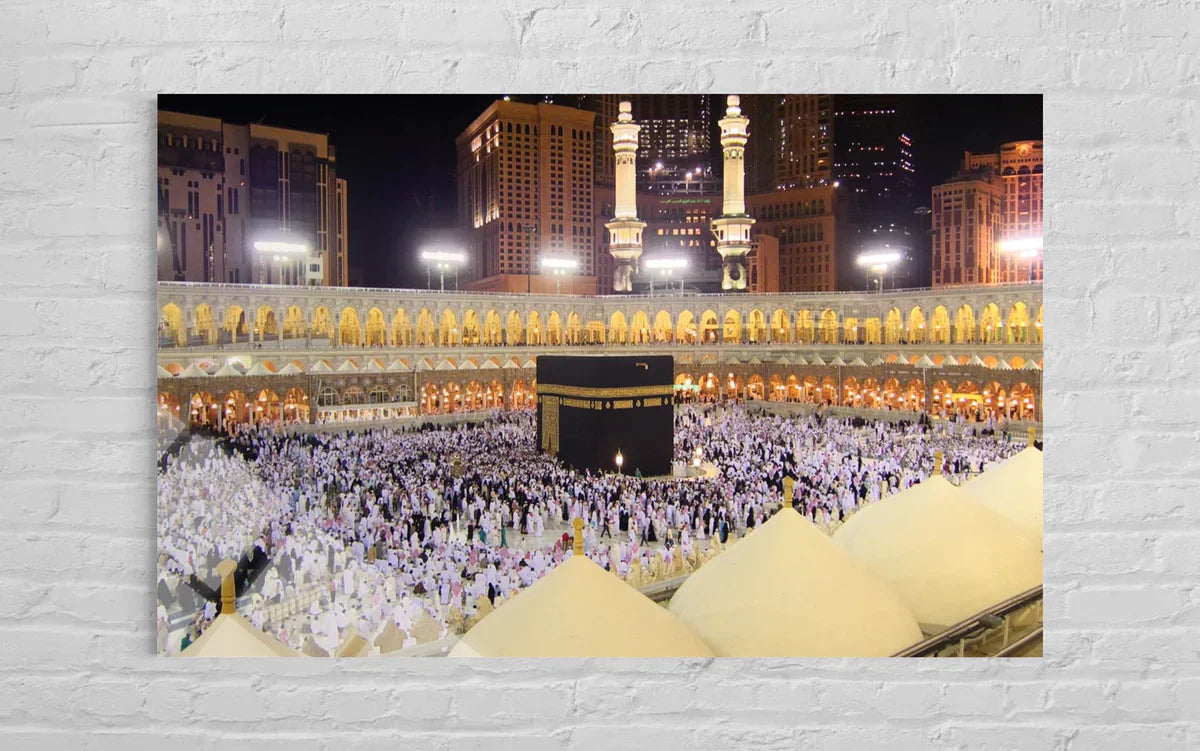 Mecca Masjid al-Haram Glass Wall Art – Islamic Home Decor